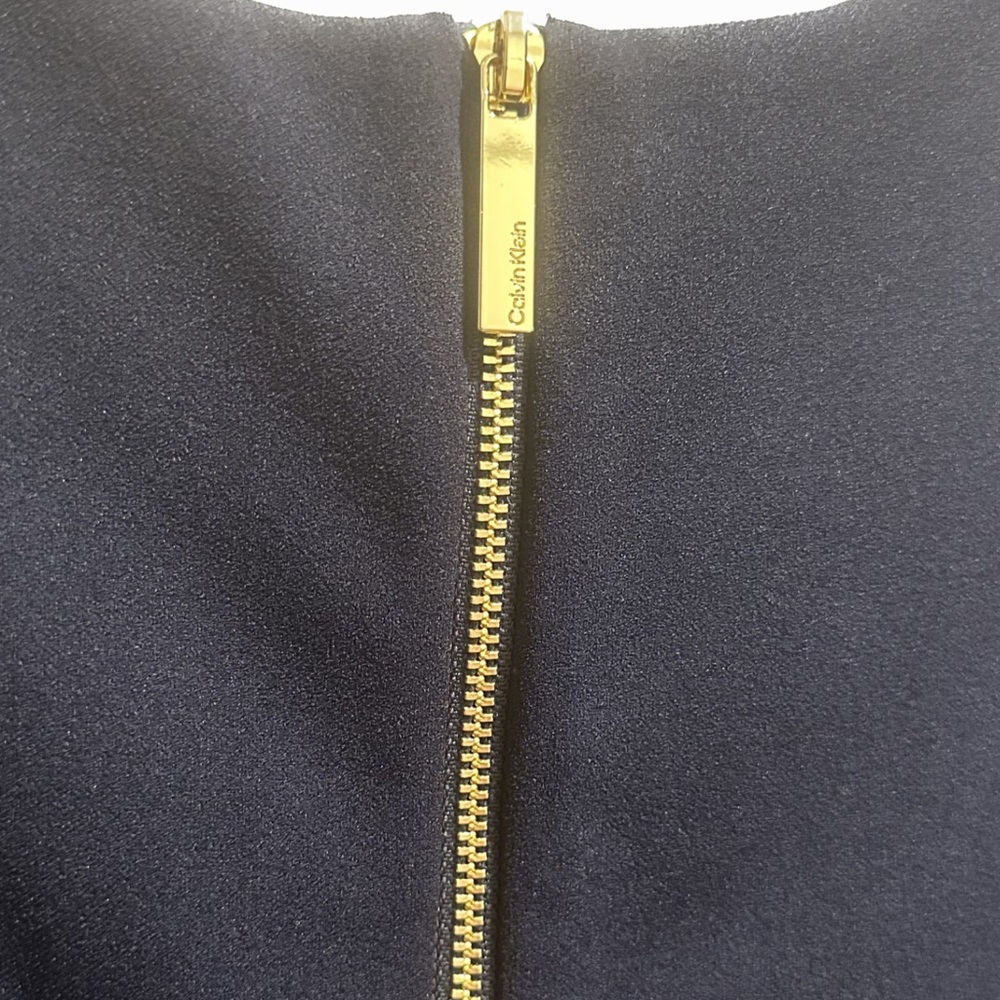 NWT Calvin Klein Pleated-Sleeve Sheath Dress - Picture 5 of 9